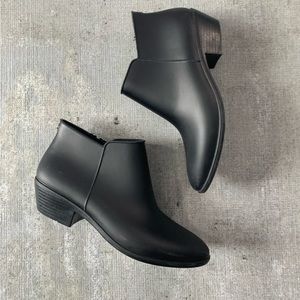 SAM EDELMAN RAINT BOOTS